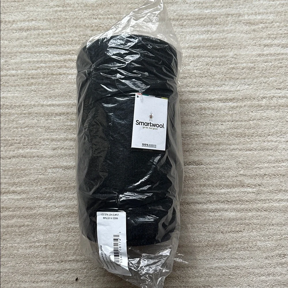 NWT Smartwool Hudson Trail Blanket Throw Merino Wool in Charcoal Gray 68